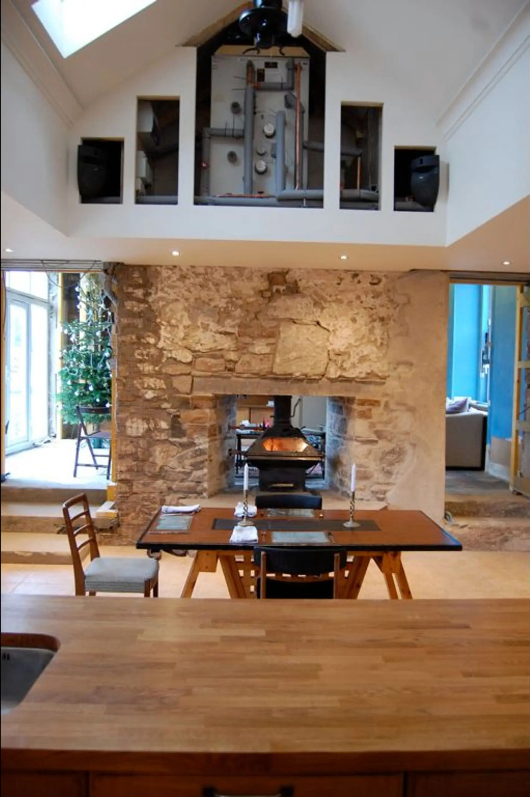The finished dining room, with the Dowling Sumo boiler stove linked to a 300 litre thermal store
